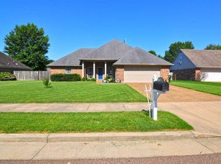 7313 Gail Dr, Bartlett, TN 38133