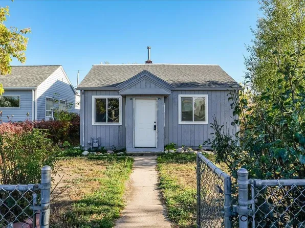 1207 E 7th St, Cheyenne, WY 82007