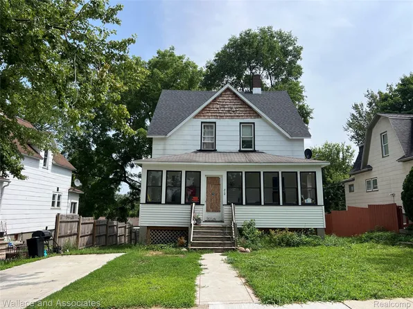 310 Whitelam St, Bad Axe, MI 48413