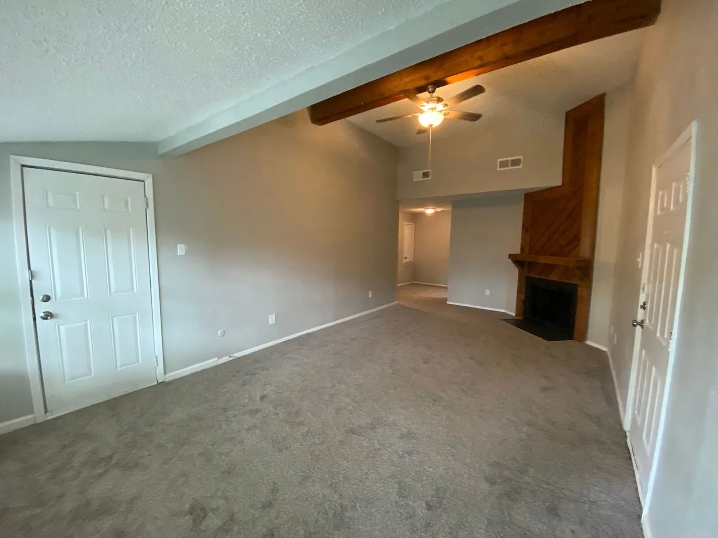 1 bed 1 bath unit for rent in Dallas! — Photo 4