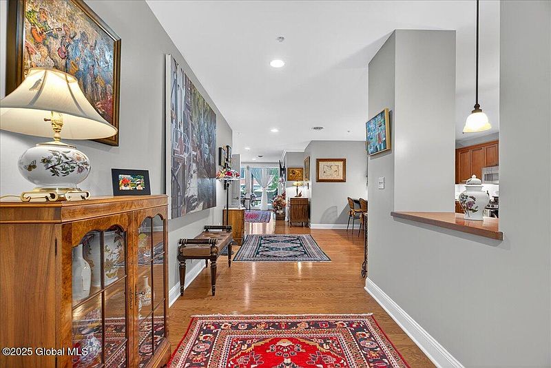 4th image of 70 Railroad Place #207