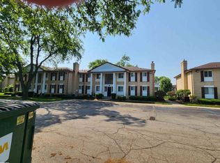 29320 Gloede Dr UNIT 117/B 1, Warren, MI