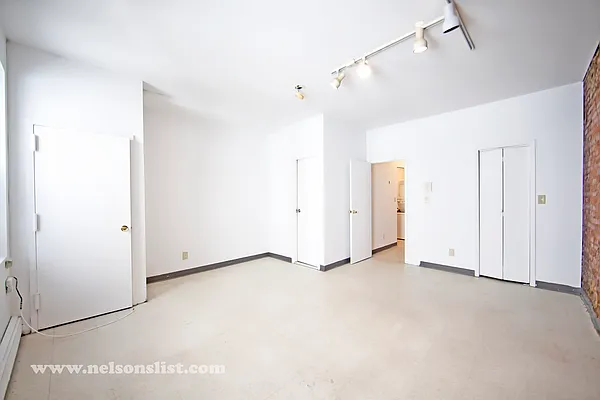 Rented by Nelson Aybar, LREB | media 12