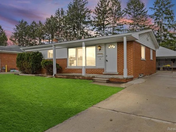 20836 Whitlock Dr, Dearborn Heights, MI 48127