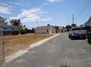 4562 Phelan Ave, Baldwin Park, CA 91706