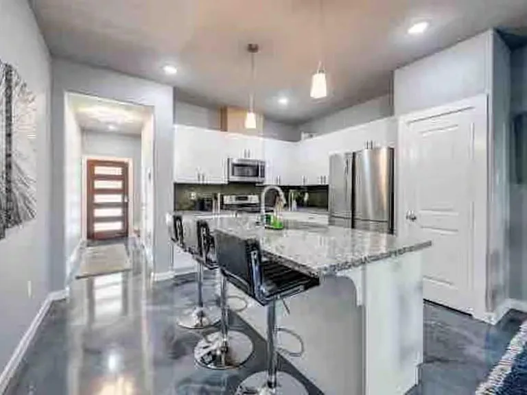 7925 Brandon St #A — Photo 1