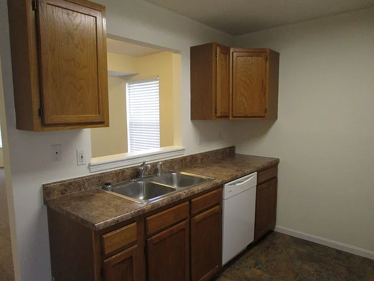 3509-3511 La Mesa Dr. — Photo 7