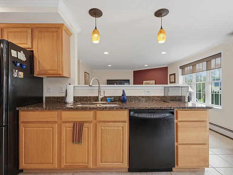 27 Colburn St #27 — Photo 18