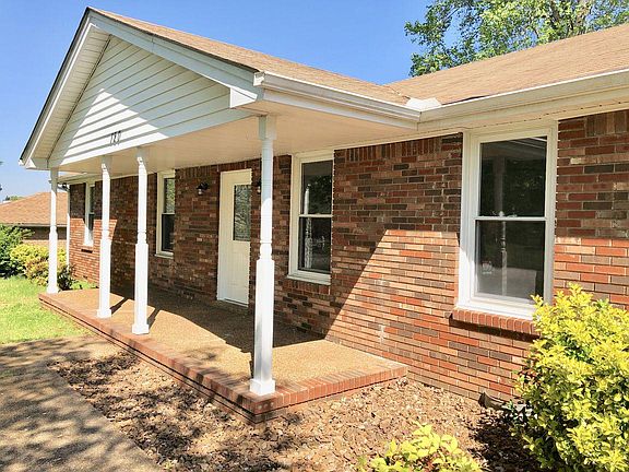 2nd image of 120 Partridge Ct