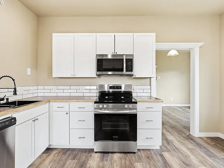 503 S Washington St — Photo 17