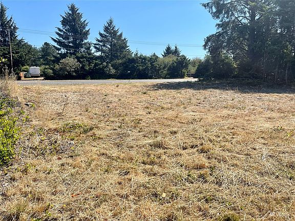 2nd image of 374 Dorado Avenue SW