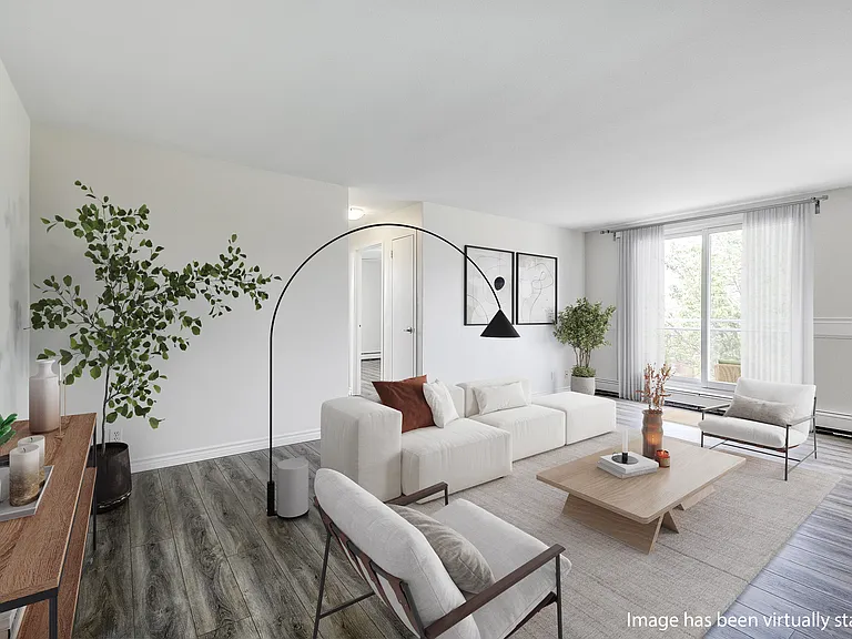 59 Perry St — Photo 11