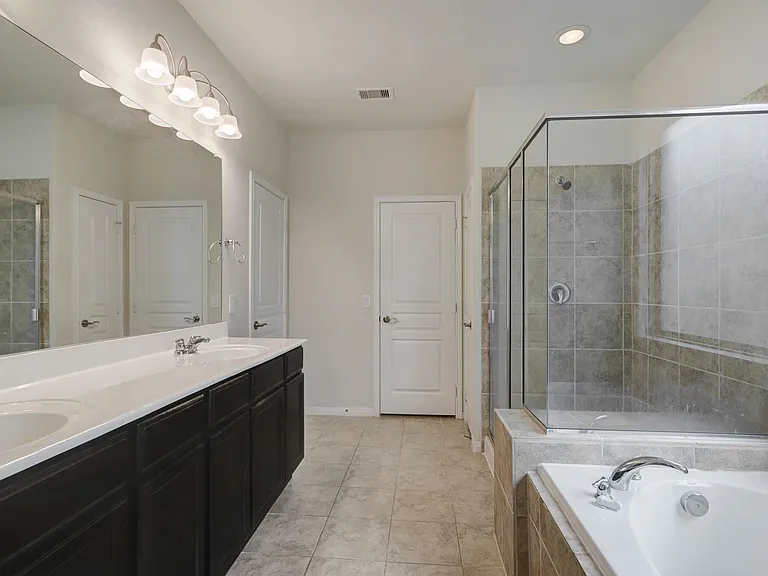 16617 Conner Creek Ln — Photo 15