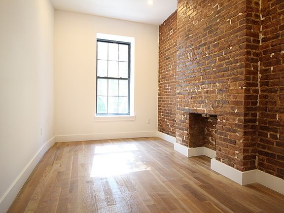 4th image of 861 Halsey St #4