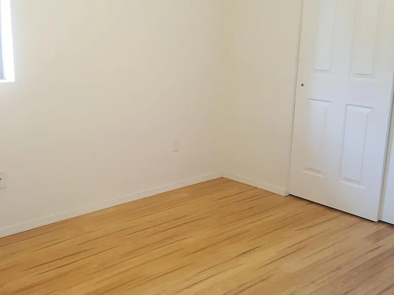 350 N Silverbell Rd #21 — Photo 7