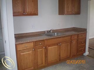3rd image of 7067 Centralia St