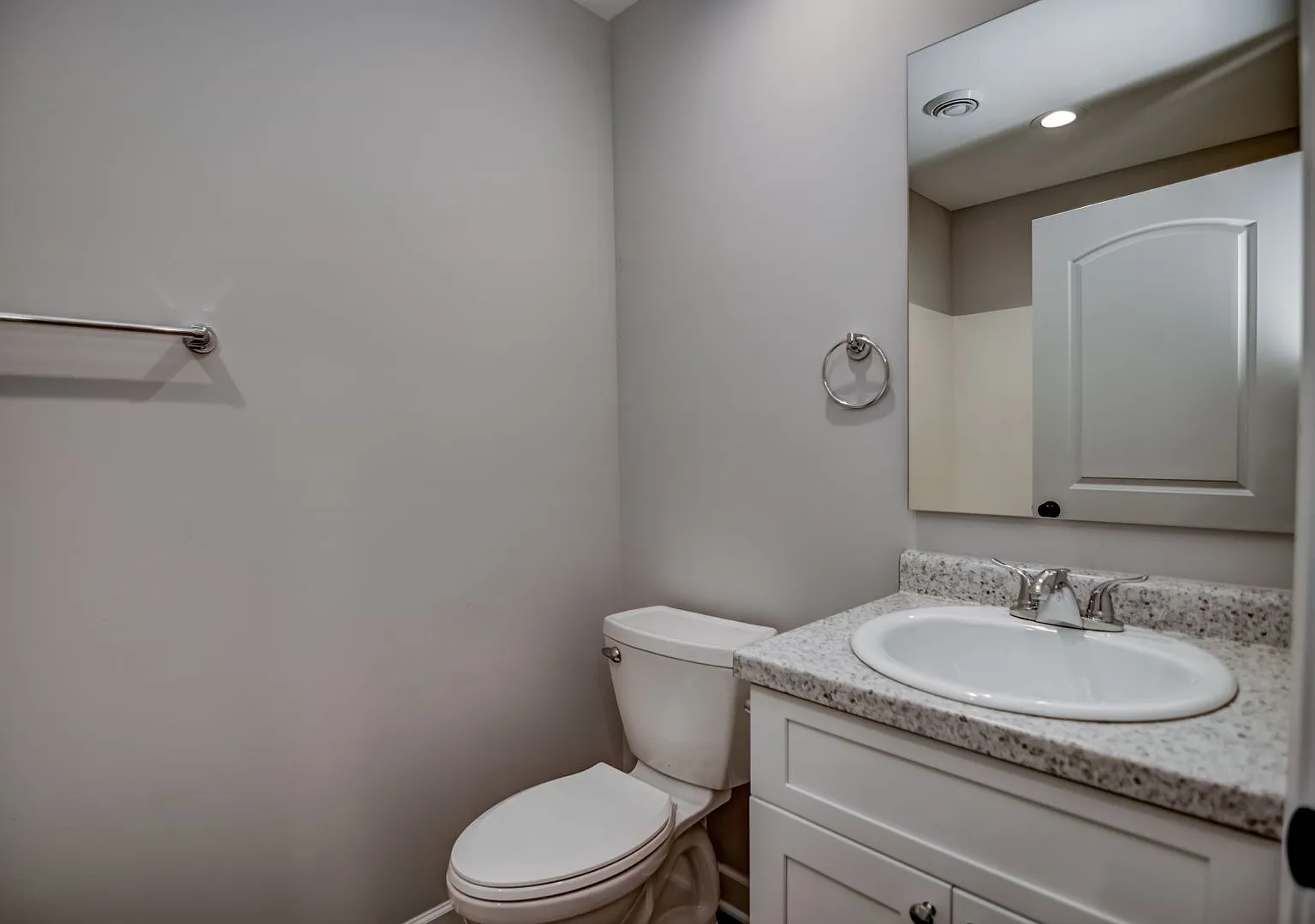 3 Bedroom Town Home — Photo 2