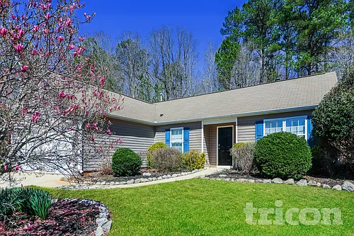 40 Devyn Ln Photo 1 40 Devyn Ln Photo 1