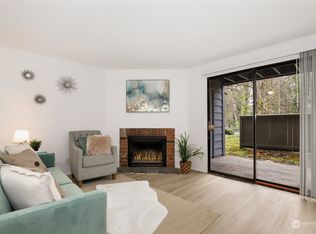 2311 S Kent Des Moines Rd APT A102, Seattle, WA 98198