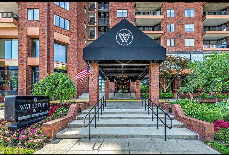 1st image of 155 W Main St APT 700