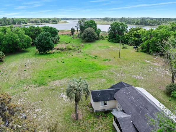 141 N Pine St, Pierson, FL 32180