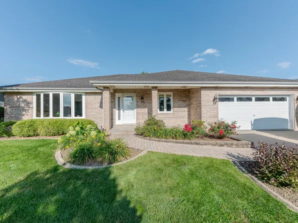 18805 London Ln, Mokena, IL 60448