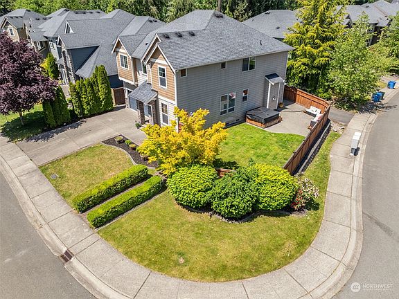 3rd image of 17901 113th Street Ct E