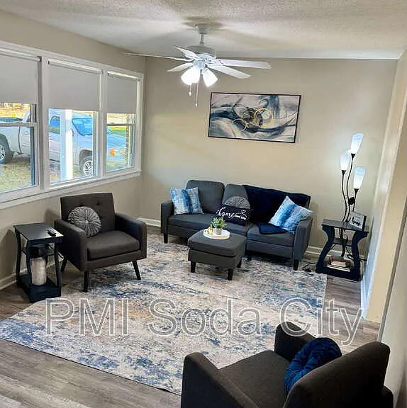 3615 Truman St — Photo 11