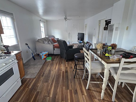 5th image of 70 Liberty St #3