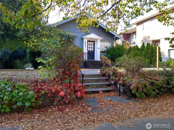 5617 California Avenue SW, Seattle, WA 98136