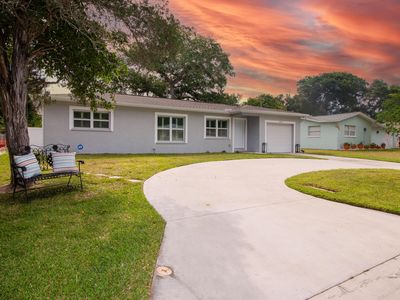 649 Pinewood Dr, Dunedin, FL, 34698