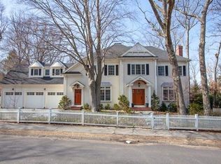 51 Westgate Rd, Wellesley, MA 02481