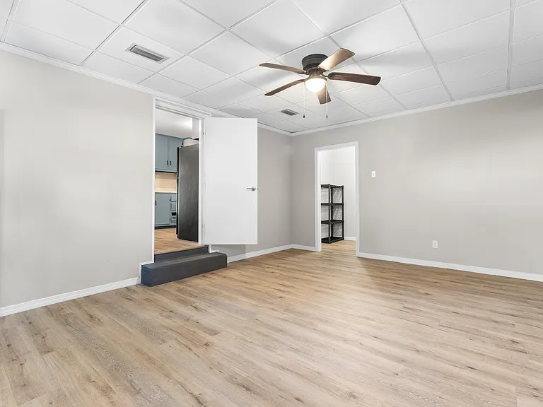 1005 Oakland Dr — Photo 10