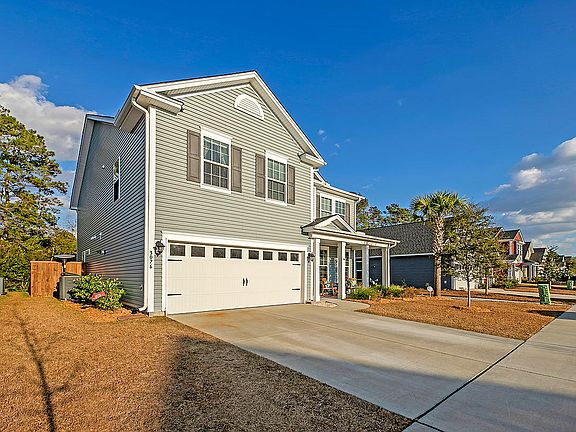 3rd image of 3076 Grand Bay Ln