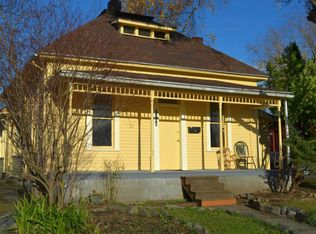 2209 B St, Bellingham, WA 98225