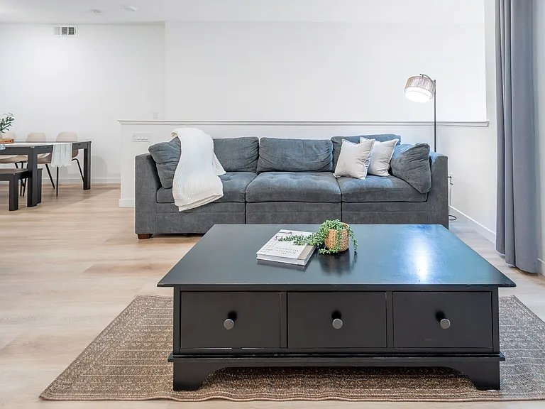 882 Slate Pl — Photo 22