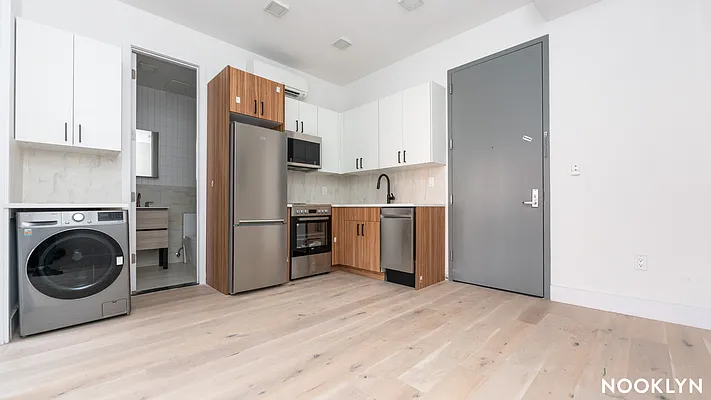 Rented by Nooklyn NYC LLC | media 16