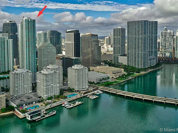 3rd image of 950 Brickell Bay Dr APT 4106