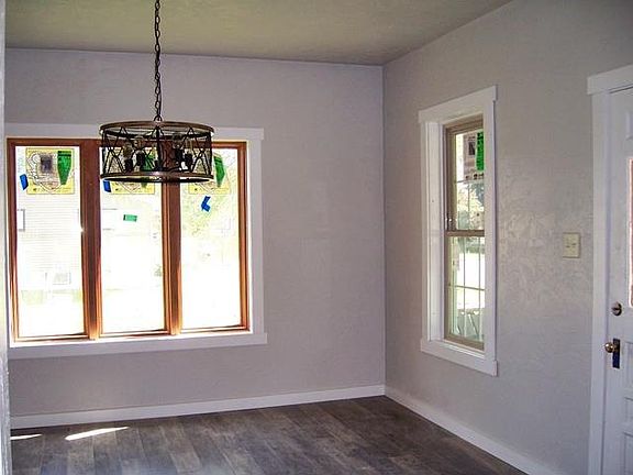 3rd image of 208 S WEST STREET