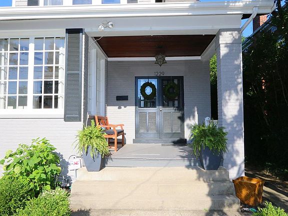 2nd image of 1229 Corbett St