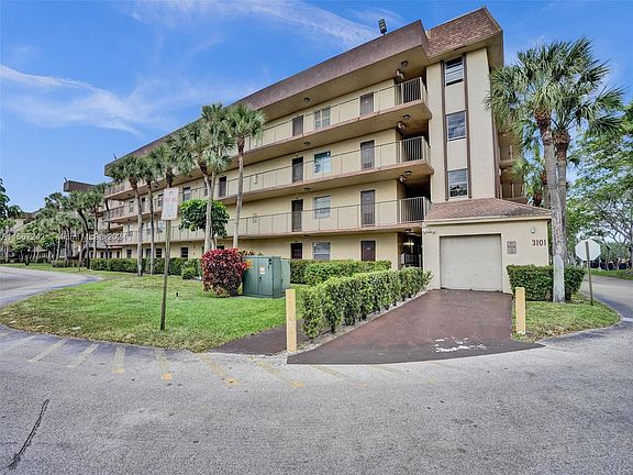 4th image of 3101 NW 47th Ter APT 423