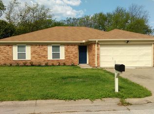 6414 Plainview Dr, Arlington, TX 76018