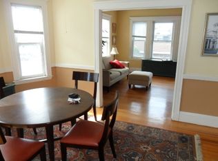 29 Warren St APT 1, Arlington, MA 02474
