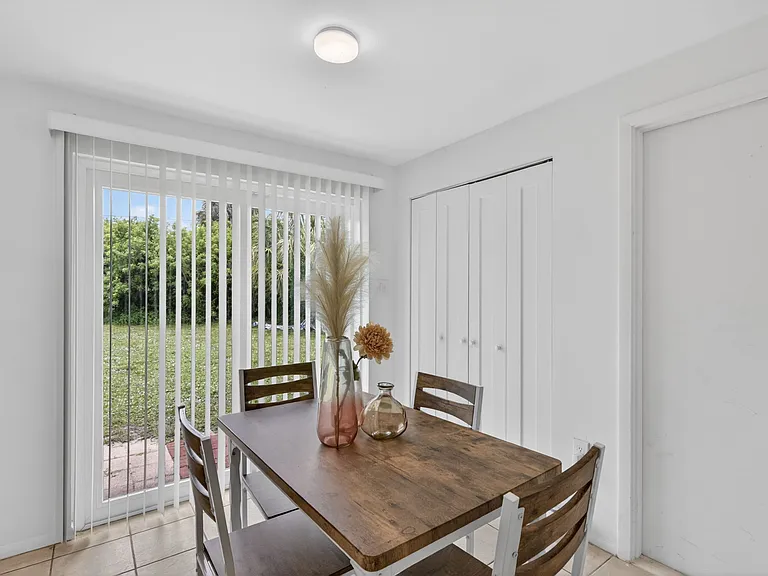 1057 Tropical Ave NW — Photo 15