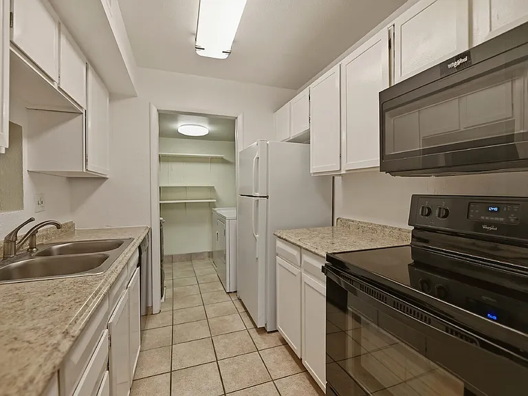 2557 S Dover St #65 — Photo 8