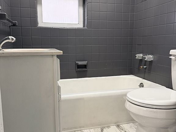 2nd image of 14 South St #1