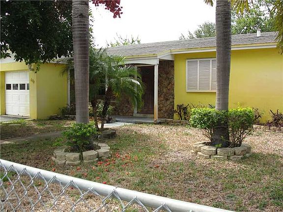 2nd image of 991 NW 201st St