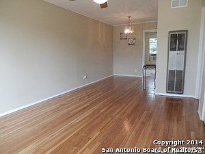 3rd image of 1023 Weizmann St