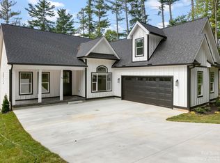 58 Reta Rd, Fairview, NC 28730