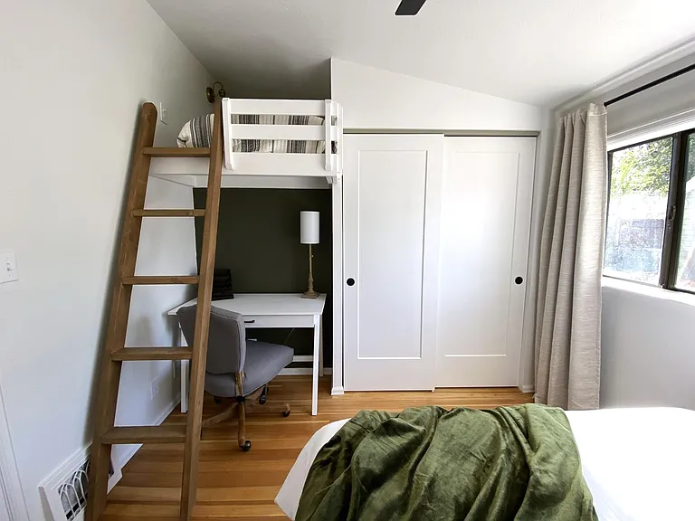 1221 E Boulder St — Photo 18